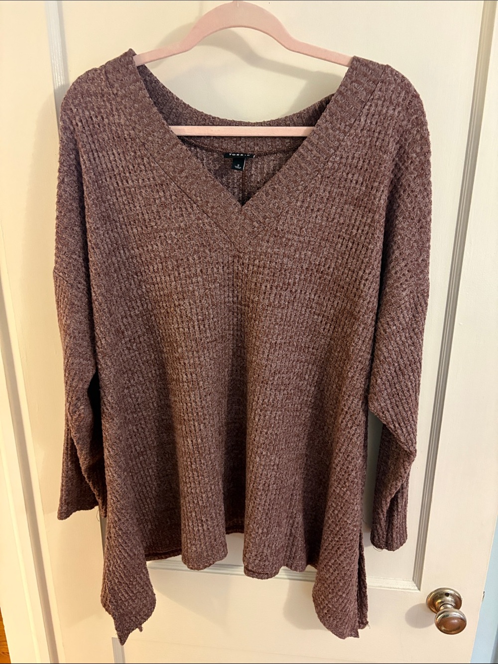 TORRID Size 2 Relaxed V-Neck Ribbed Sweater in Mauve Taupe